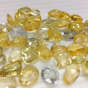 Yellow Sapphire (Pukhraj)